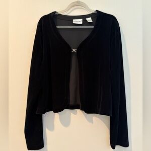 Fashion Bug Vintage Black Velvet.Bolero Jacket With Rhinestone Clasp Size 10
